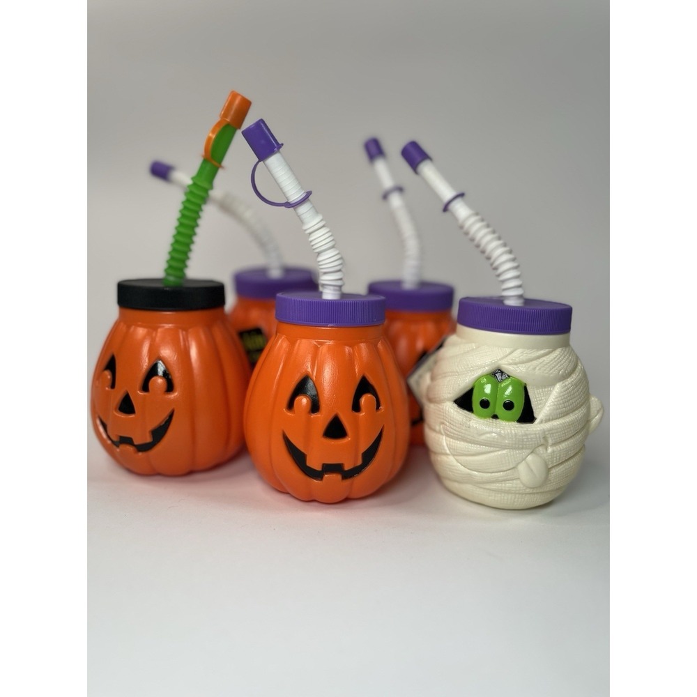 Lot Of Five 5 Plastic Pumpkin Mummy Halloween Cups With Lid And Bendy Straw